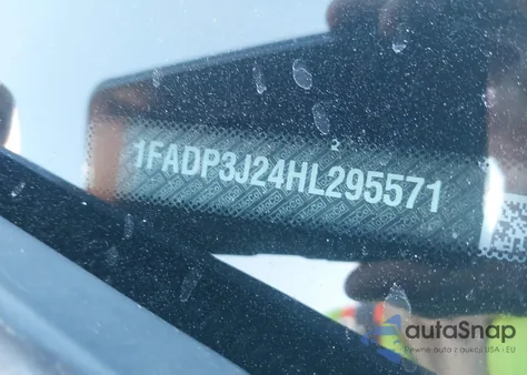 2017 Ford Focus Titanium from USA, damaged, VIN 1FADP3J24HL295571